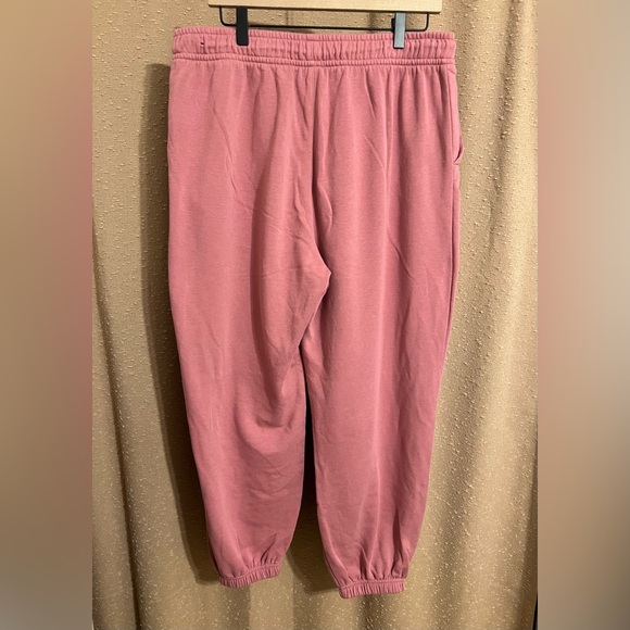 Nike Soft Brushed Fleece Sweatpant - Picture 3 of 4